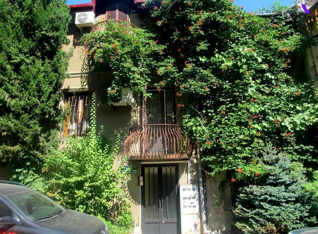 Polonia Tbilisi House Hotel Exterior photo