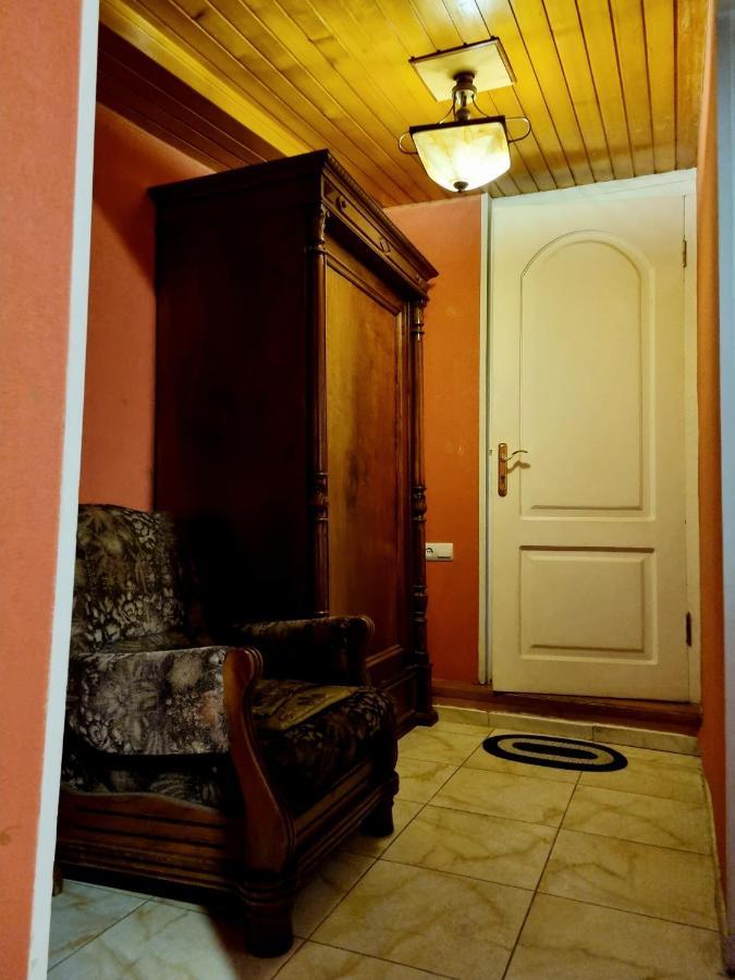 Polonia Tbilisi House Hotel Exterior photo