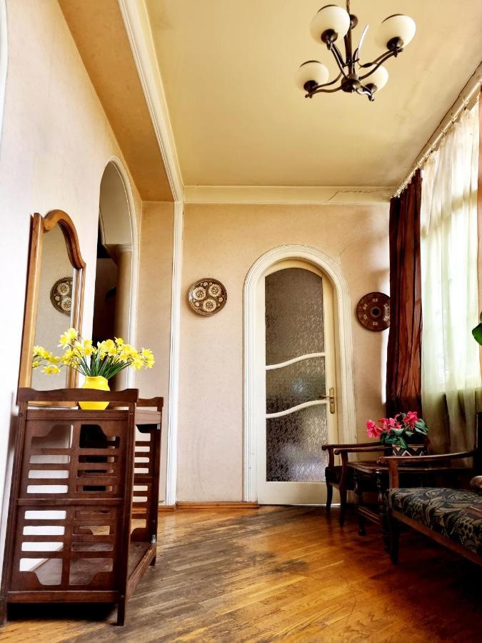Polonia Tbilisi House Hotel Exterior photo